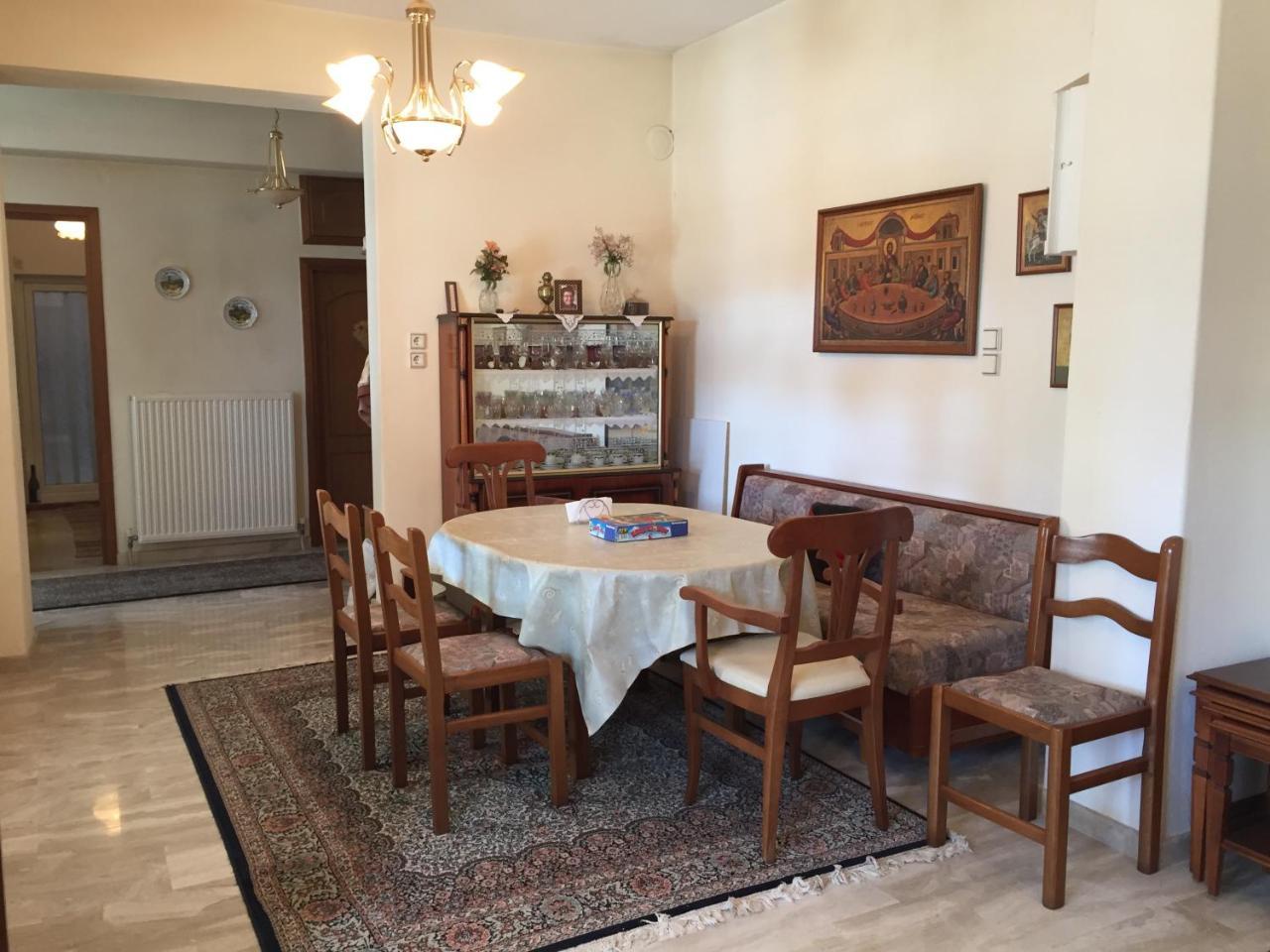 Apartment Korinos Mama Machi Екстер'єр фото