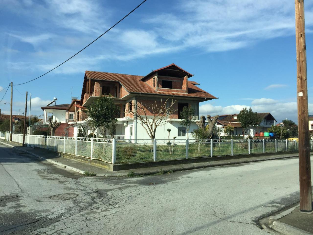 Apartment Korinos Mama Machi Екстер'єр фото